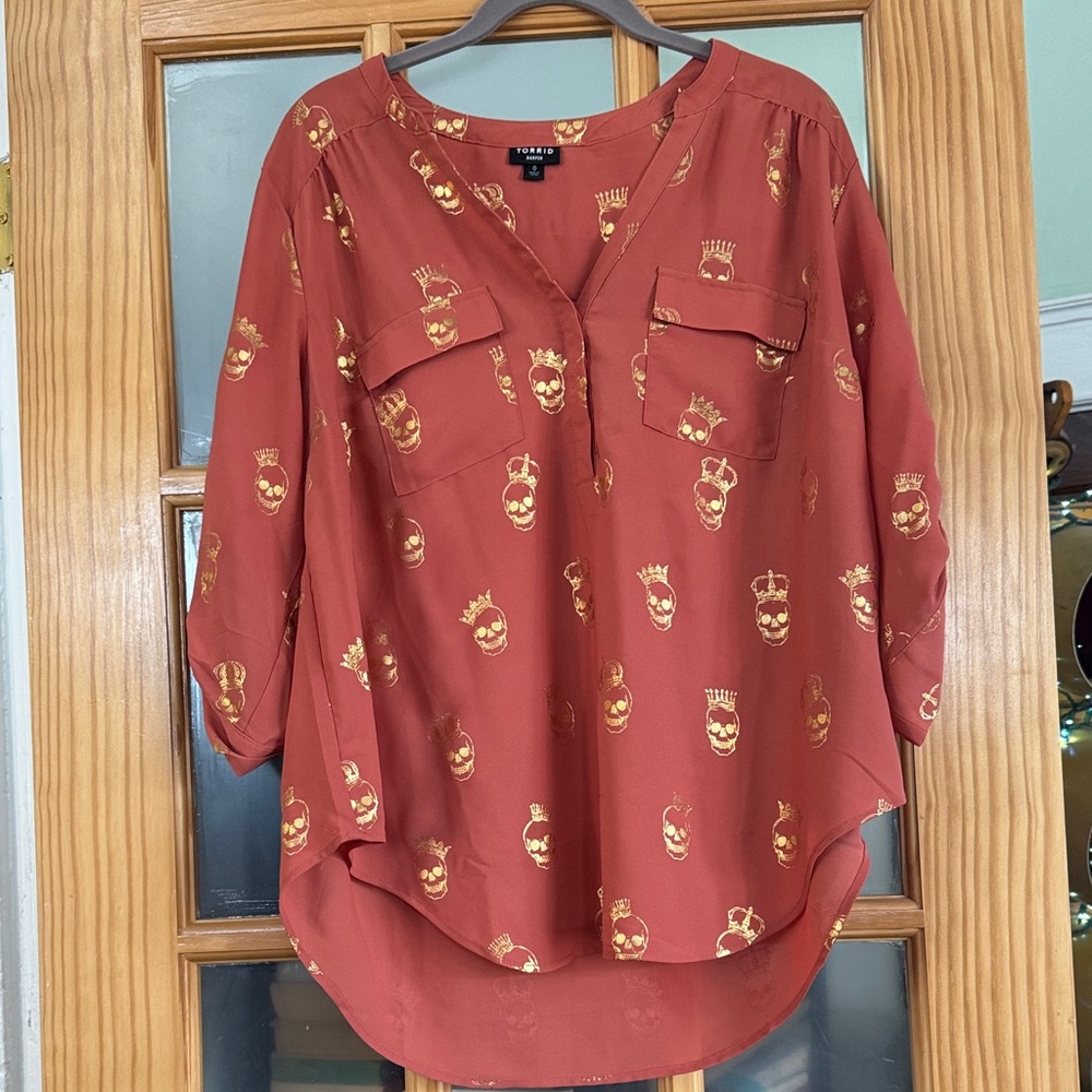 Torrid Rust Blouse with Gold Skull Design